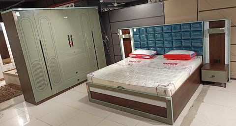 DREWNO KING SIZE  BEDROOMSET
